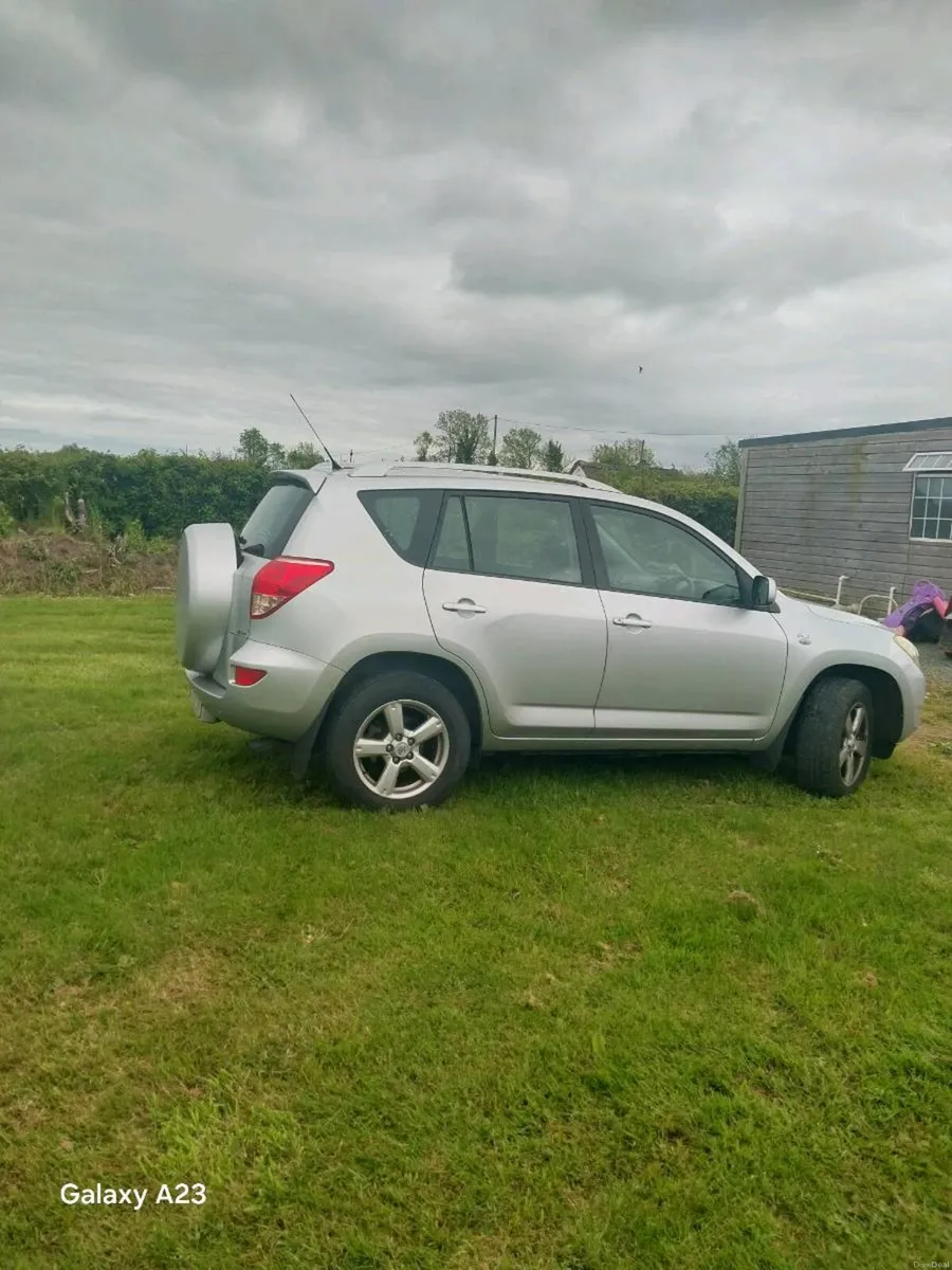 Toyota rav4 - Image 3