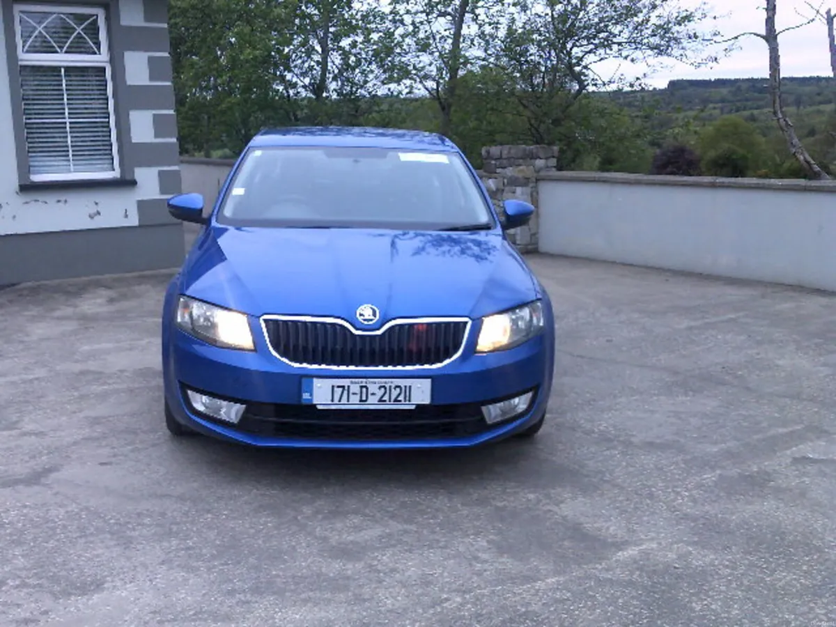Skoda Octavia 2017---AUTOMATIC - Image 2