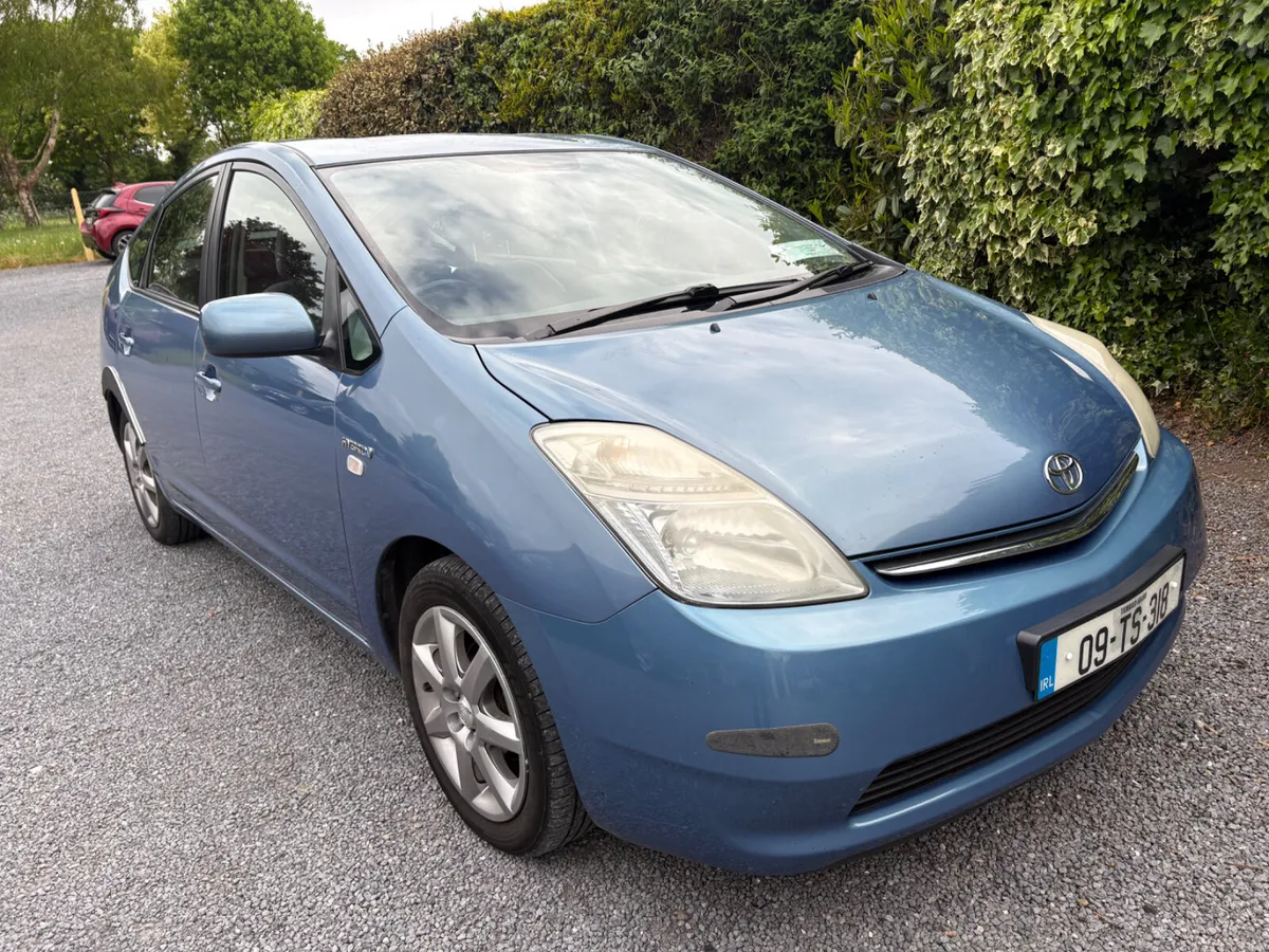 Toyota Prius 2009 - Image 2