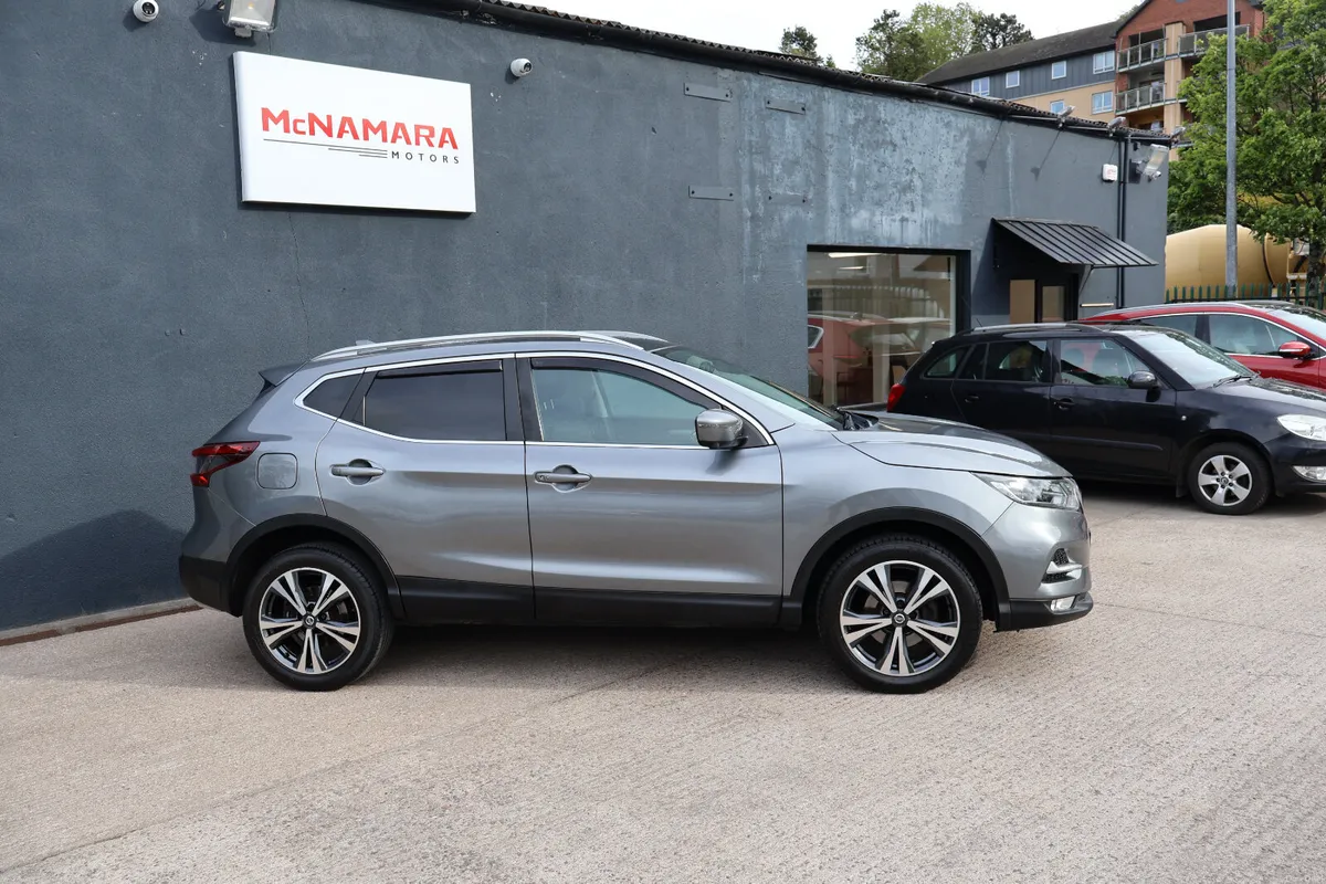 Nissan Qashqai N-Connecta Huge Spec 24 Month NCT! - Image 3