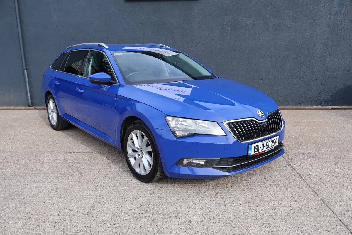 Skoda Superb Combi Huge Spec New Timing Belt & NCT - Image 3