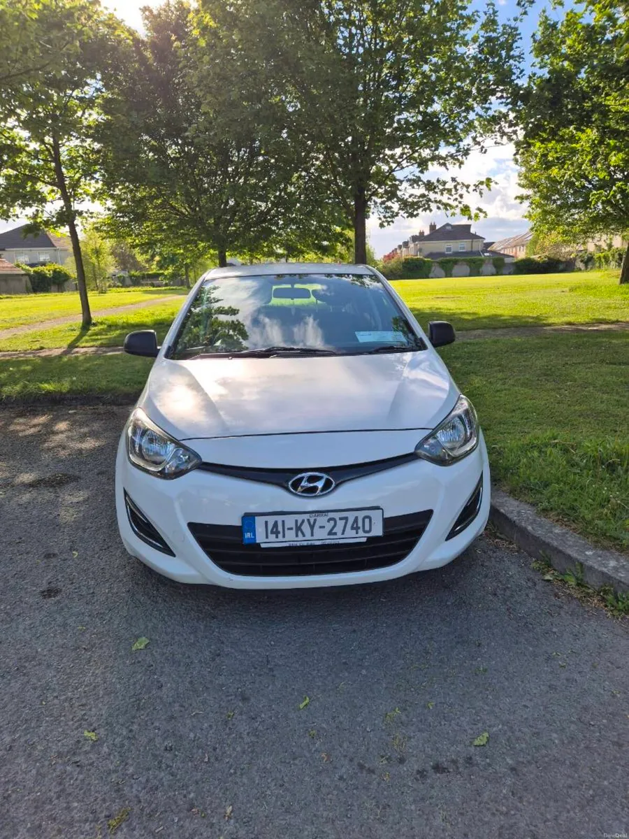 Hyundqi i20 - Image 1