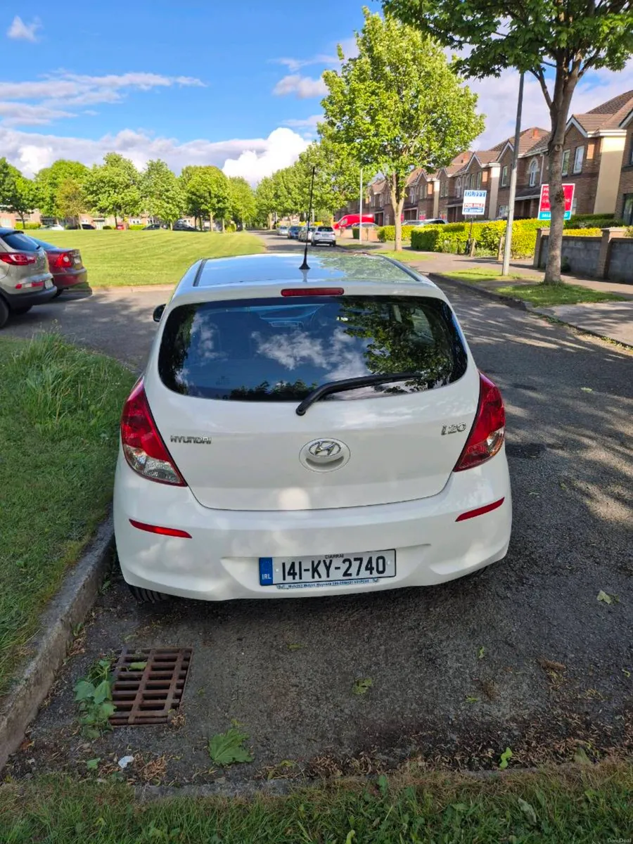 Hyundqi i20 - Image 4