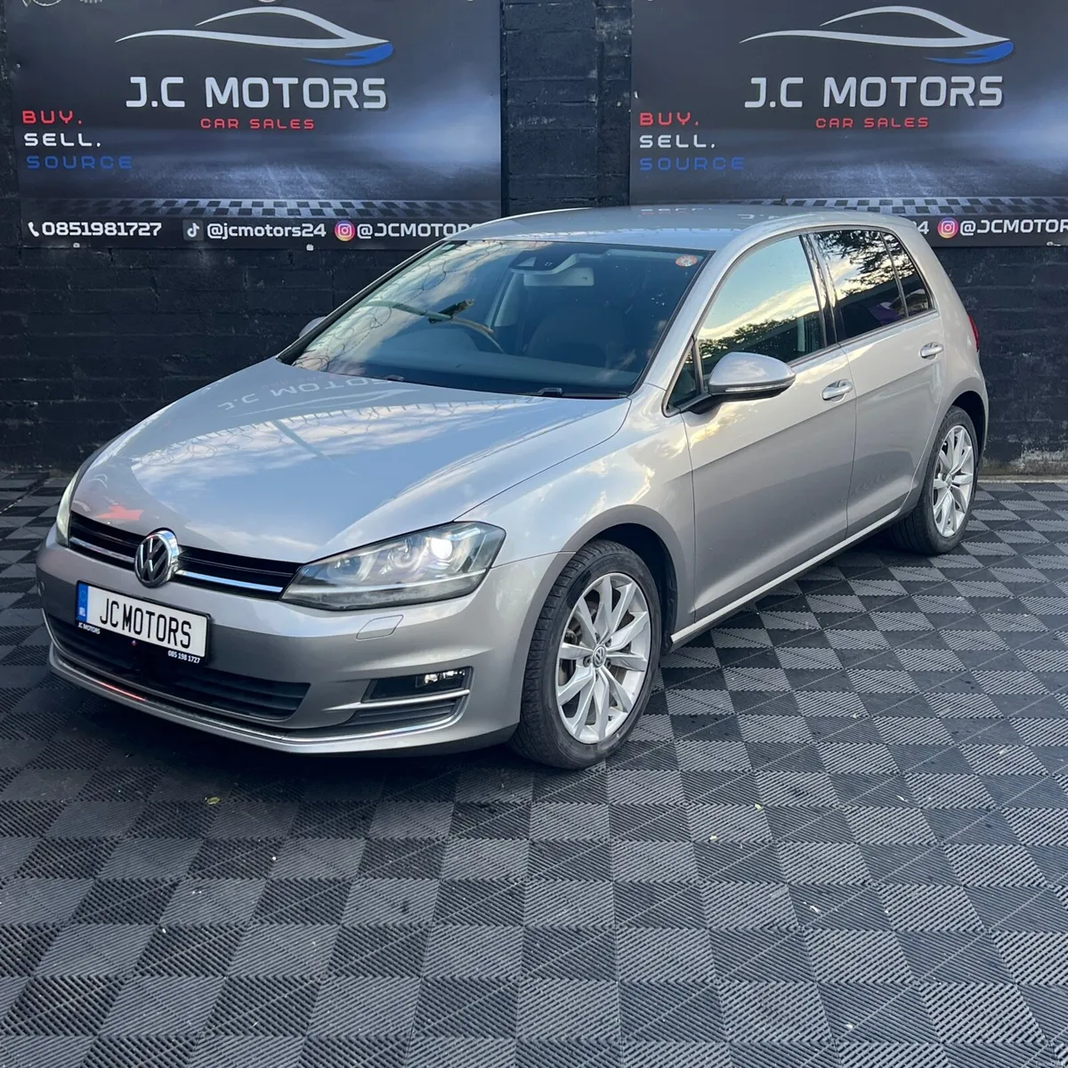 2013 VW Golf Highline (Automatic) - Image 3