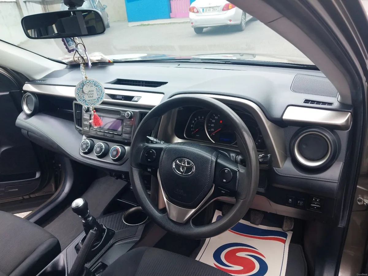 Toyota RAV4 2014 - Image 6
