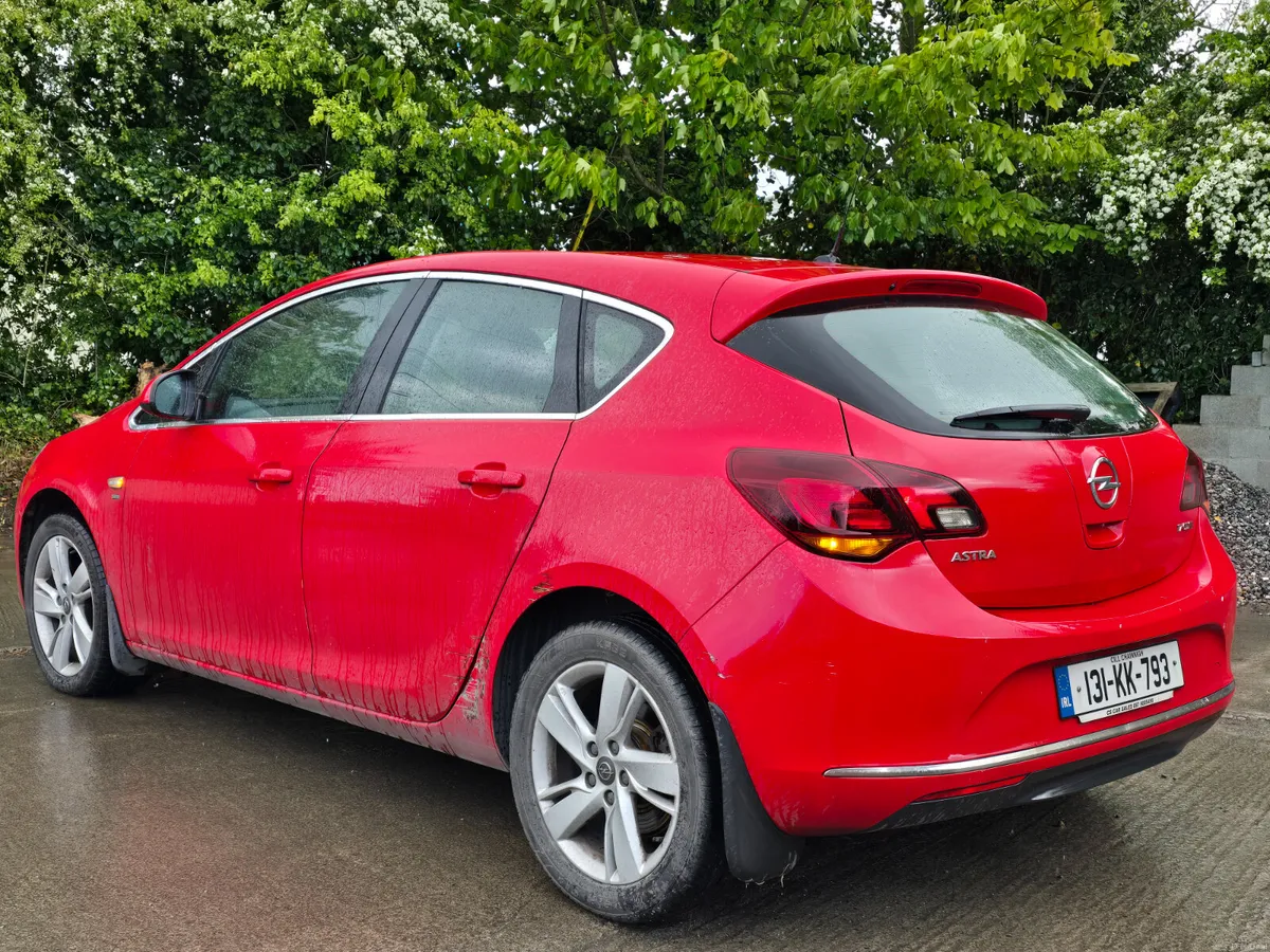 €2222 Opel Astra 2013  diesel ⛽️ no offers €2222 - Image 4