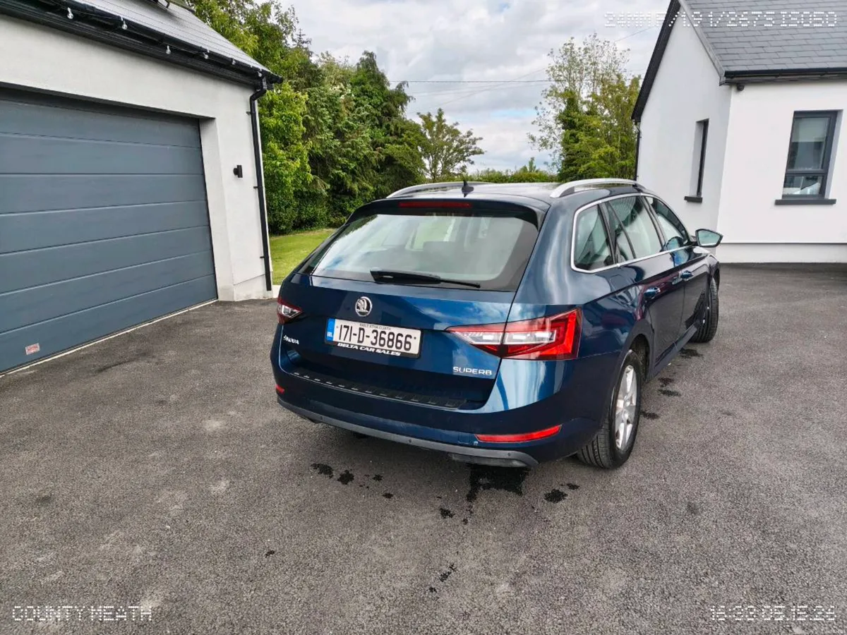 Skoda Superb 2017 1.6 TDI Automatic - Image 2