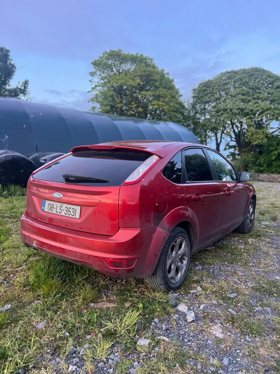 08 Ford Focus - Image 2