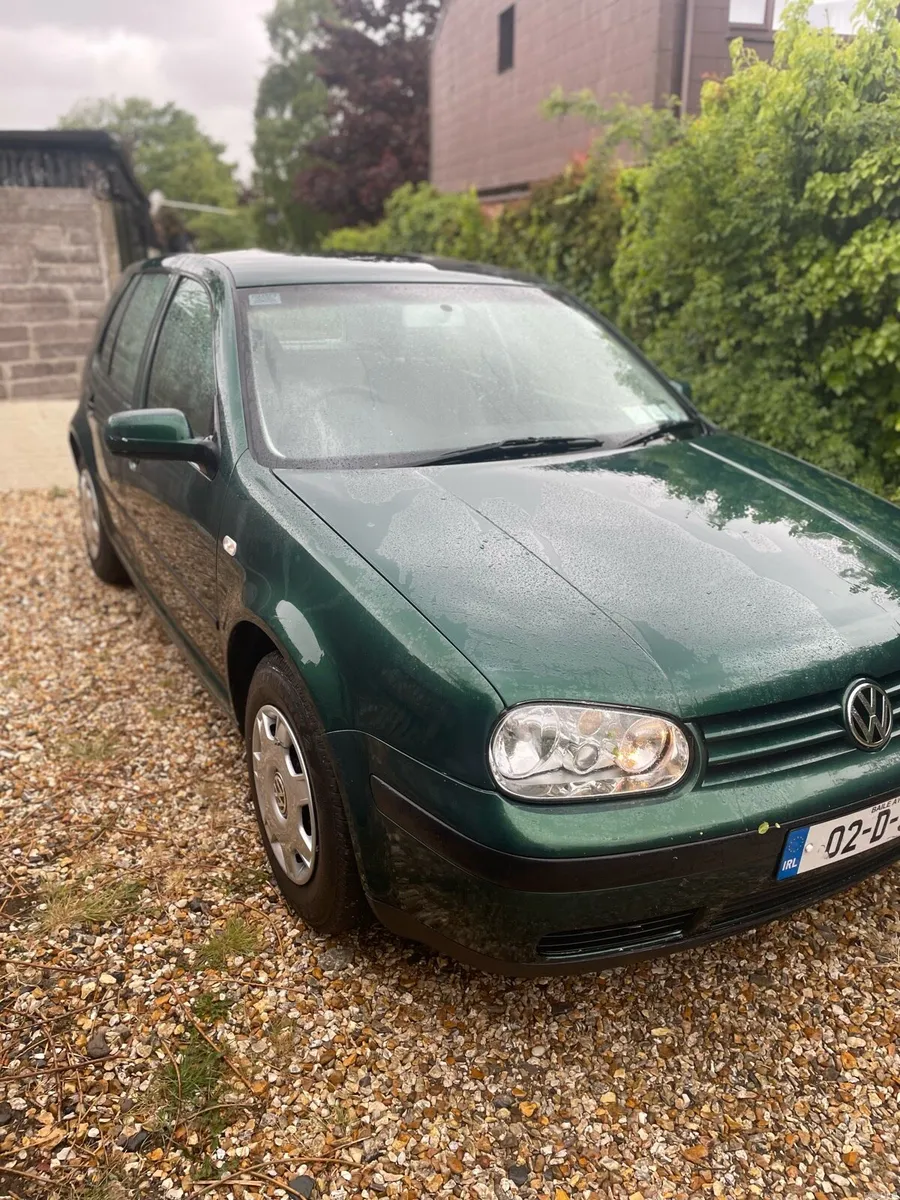 Volkswagen Golf Automatic 1.6 - Image 1