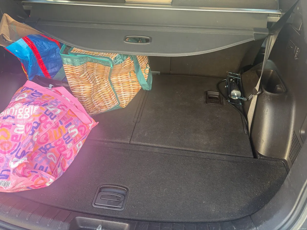 Hyundai Santa Fe Automatic - Image 2