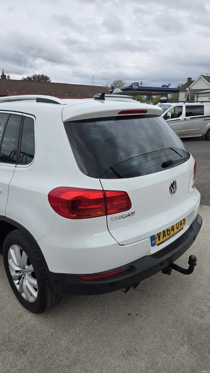 Volkswagen Tiguan 2015 - Image 1