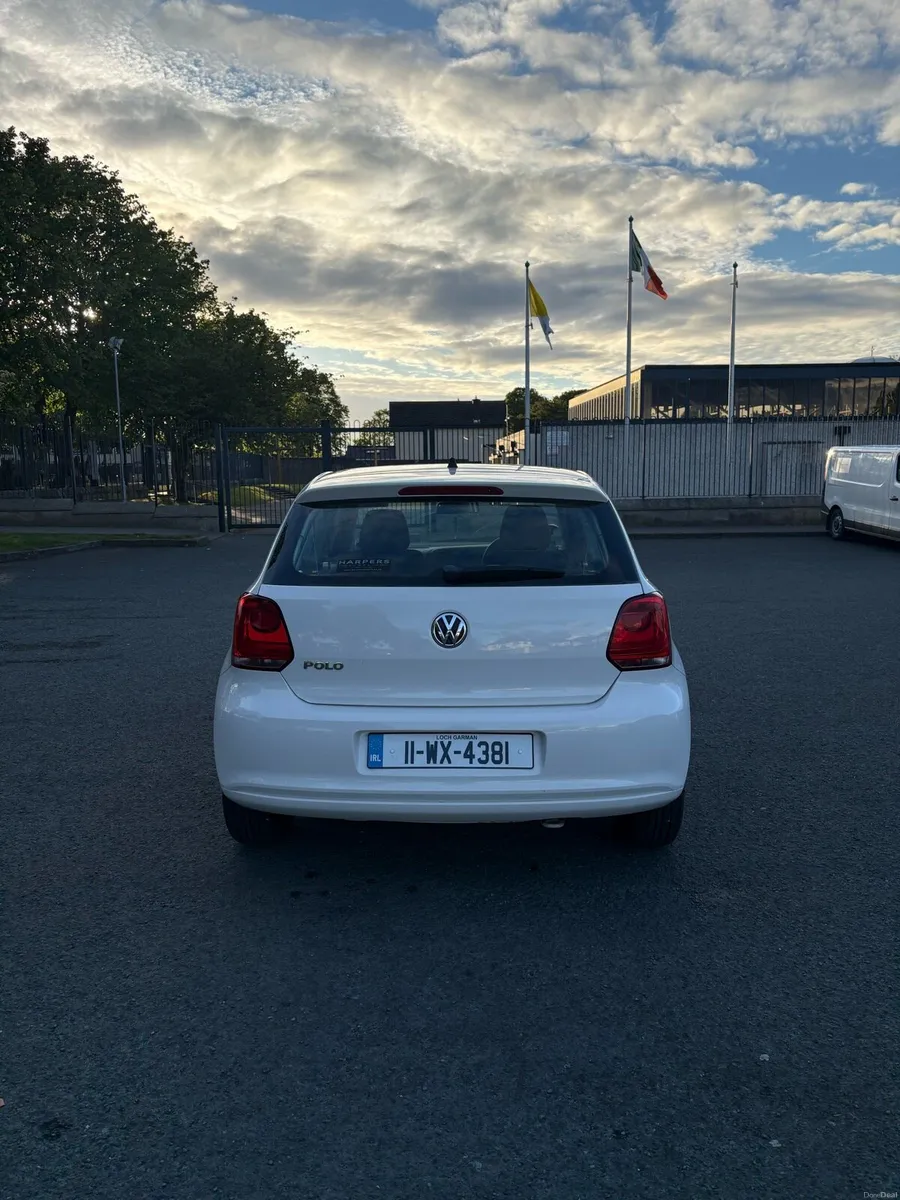 2011 Volkswagen Polo - Image 4