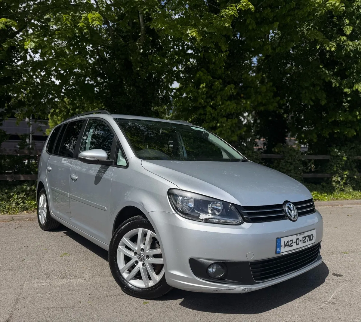 VW TOURAN 1.6 TDI 7 Seater - Image 1