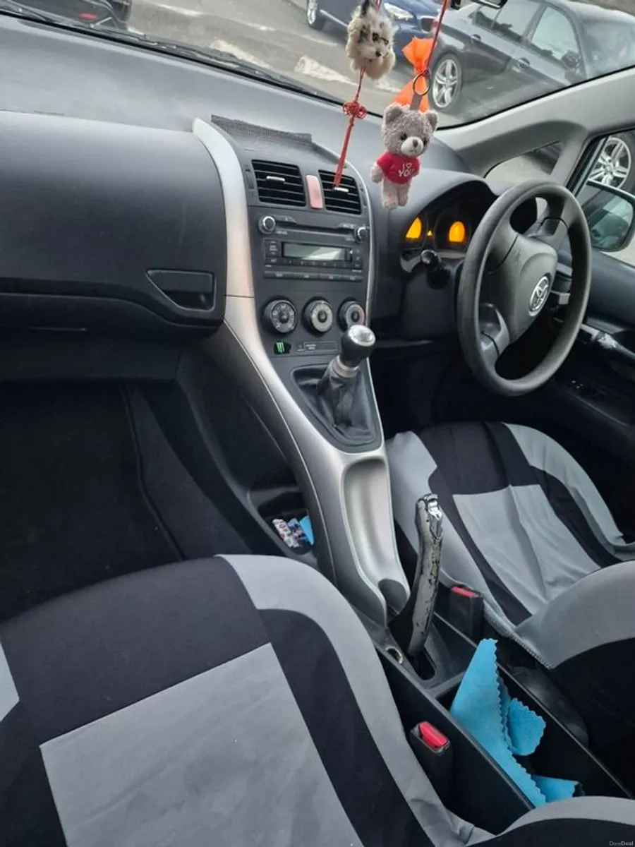 2007 Toyota Auris - Image 3