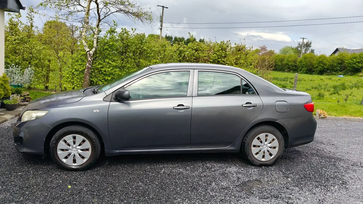 Toyota Corolla 2007 - Image 1