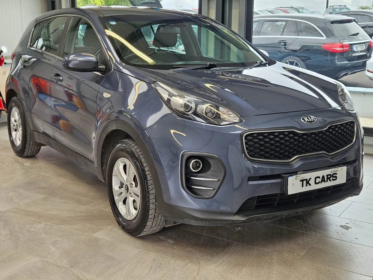 17 KIA SPORTAGE EX 1.7 DIESEL - Image 1