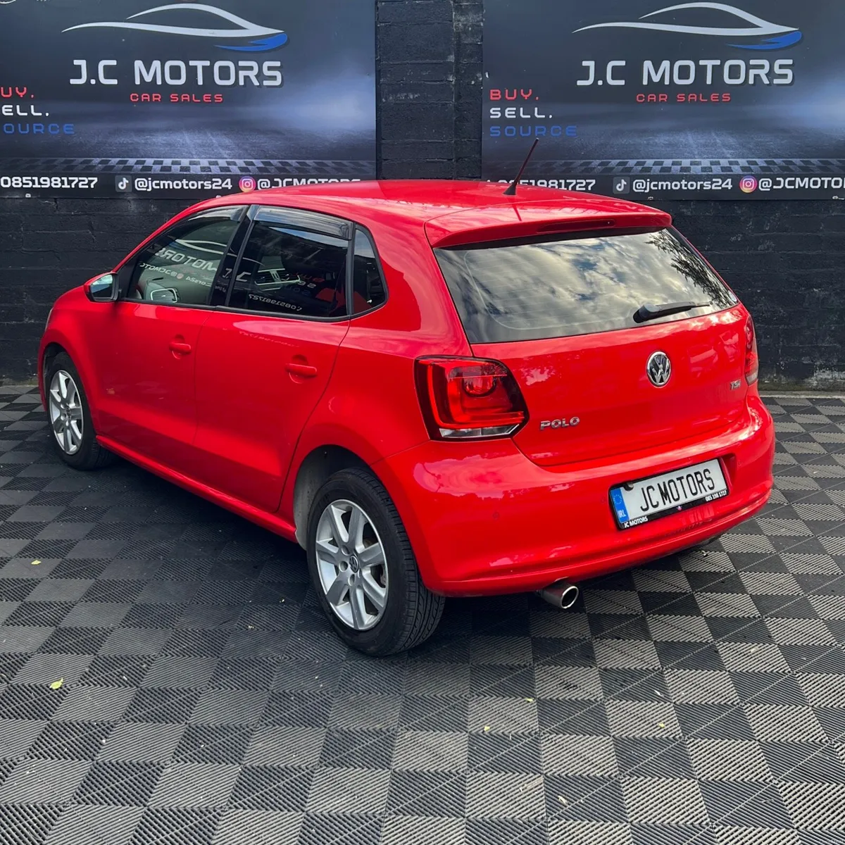 2013 VW Polo Highline (Low KM) Automatic - Image 4