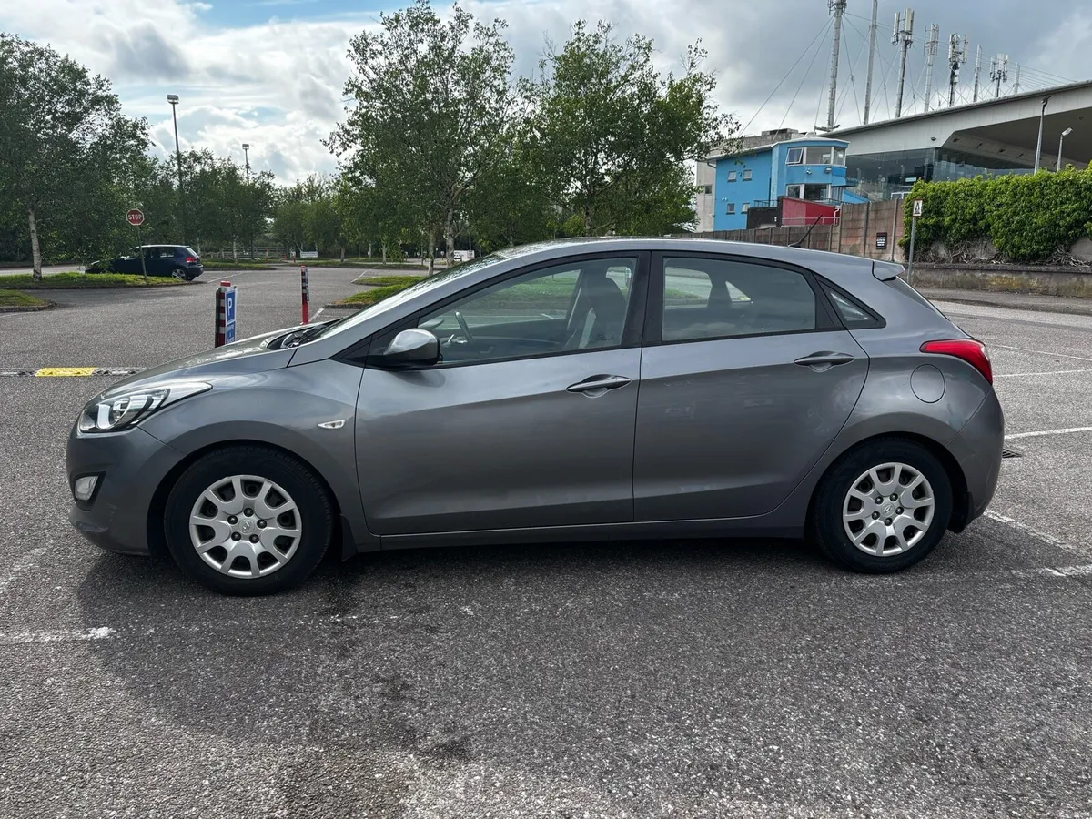 Hyundai i30 - Image 3