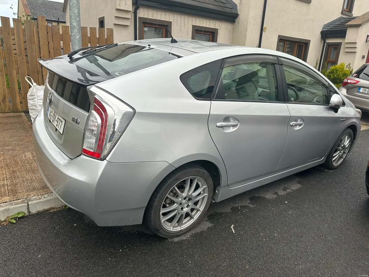 2014 Toyota Prius - Low Mileage - Image 2