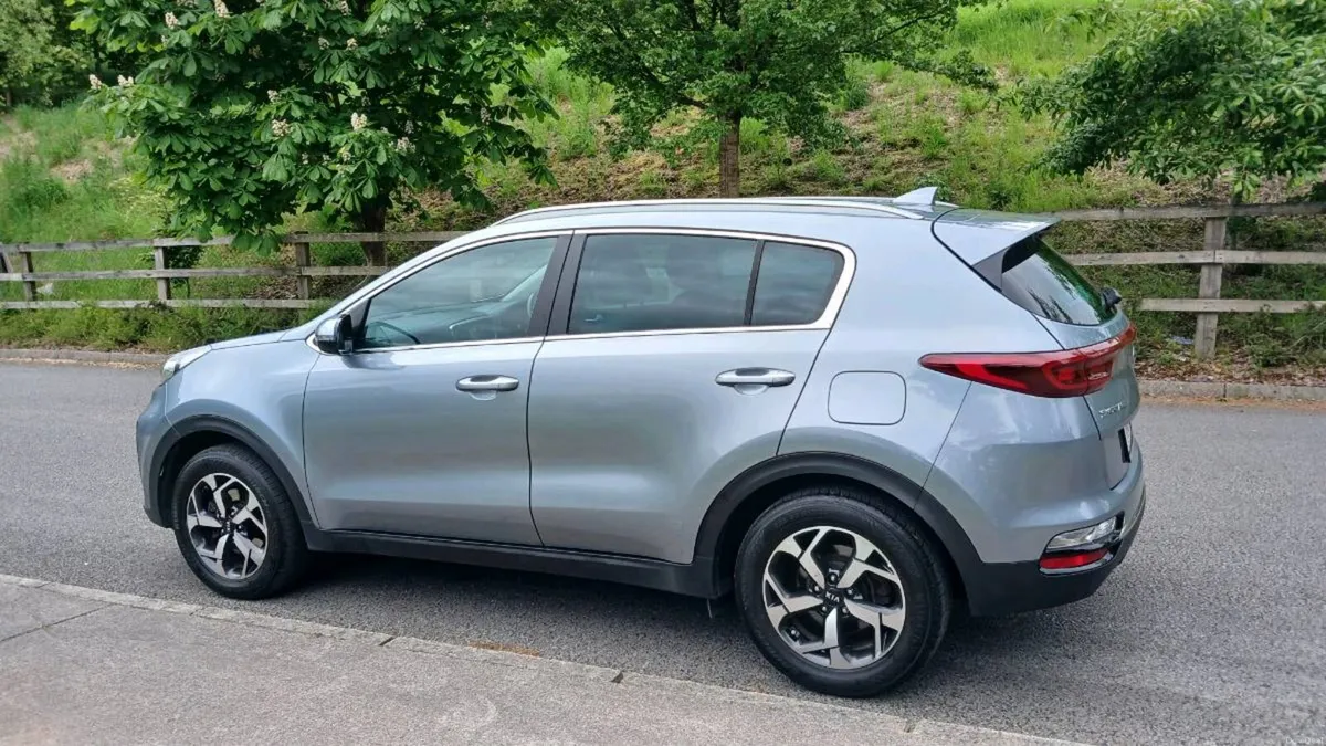 191 kia sportage Diesel ⛽️ Nct 3-27 Tax 8-26 - Image 4