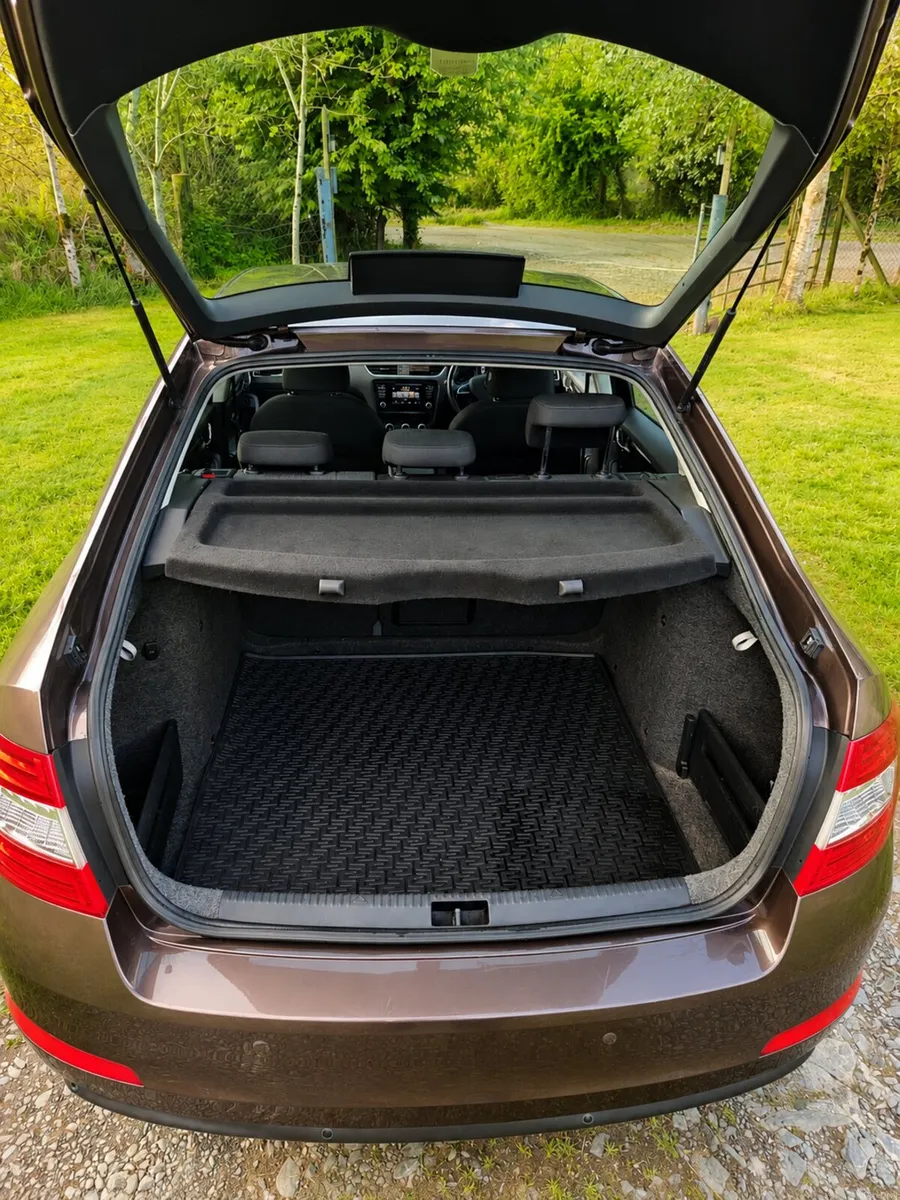 Skoda Octavia Elegance NEW NCT - Image 6