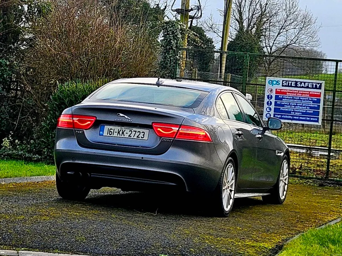 💥2016 JAGUAR XE R-SPORT 2L 180BHP 6 SPEED 💥 - Image 4