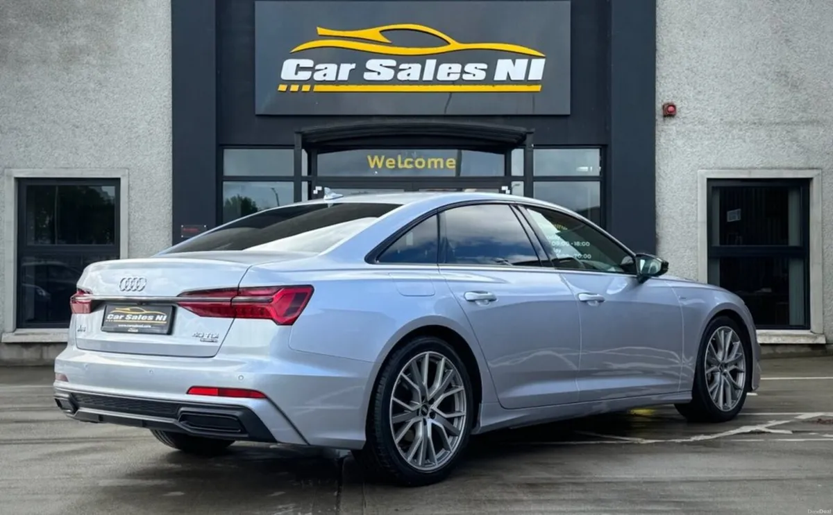 2.0 TDI 40 Black Edition Saloon 4dr Diesel S Troni - Image 3