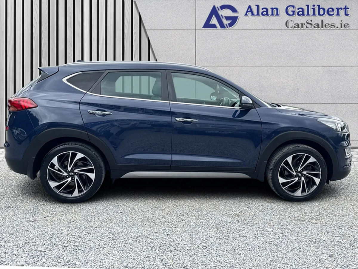 Hyundai Tucson 1.6 Diesel EXECUTIVE PLUS 5DR - Image 3