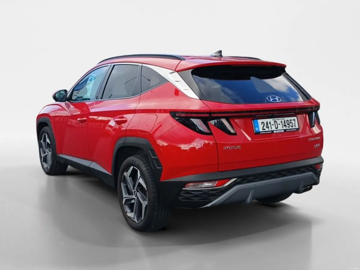 Hyundai Tucson 2WD Executive Plus HEV STG Auto - Image 4