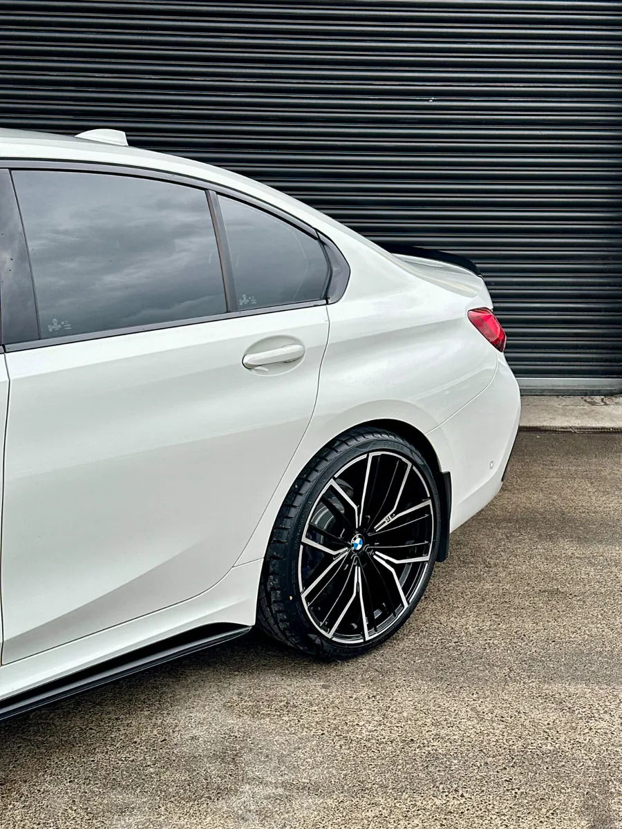 2019 BMW 320D MSPORT AUTO MPERFORMANCE - Image 3