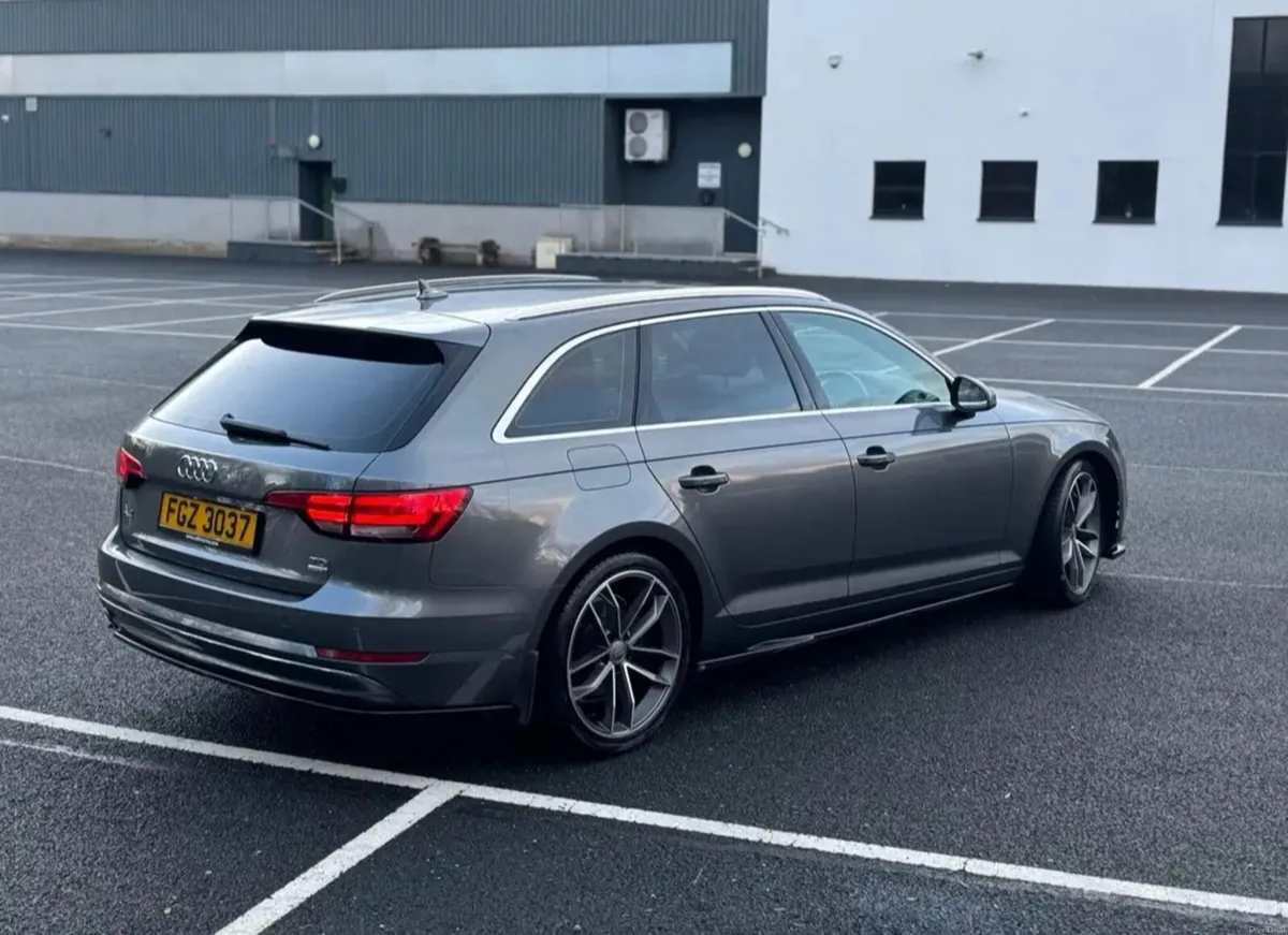 🔥LOW MILES, FRESH MOT 2017 Audi A4 SPORT ULTRA🔥 - Image 3