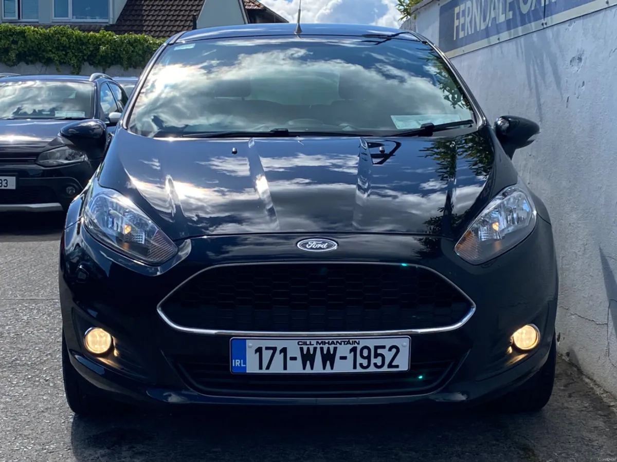 Ford Fiesta 1.25 Zetec Low kms air con - Image 3