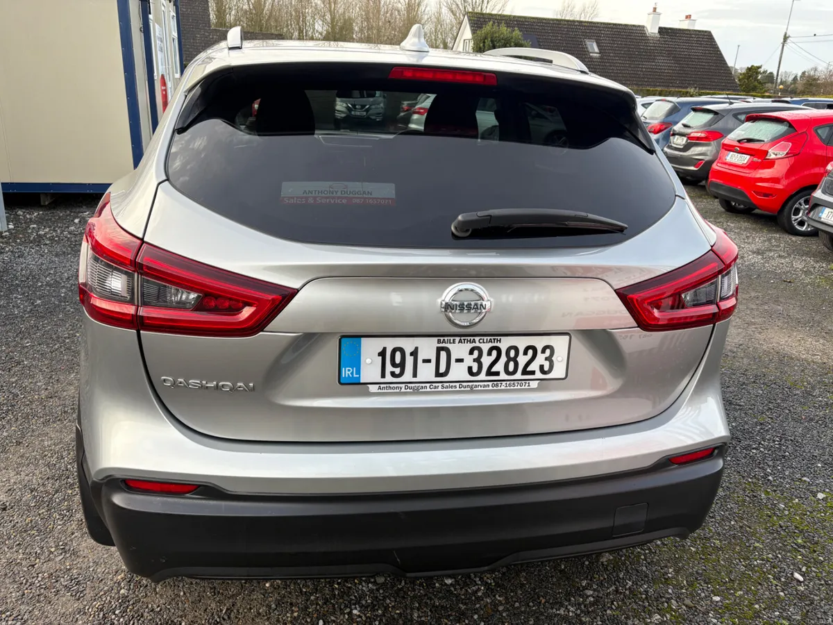 2019Nissan Qashqai Automatic 1.5dci - Image 3