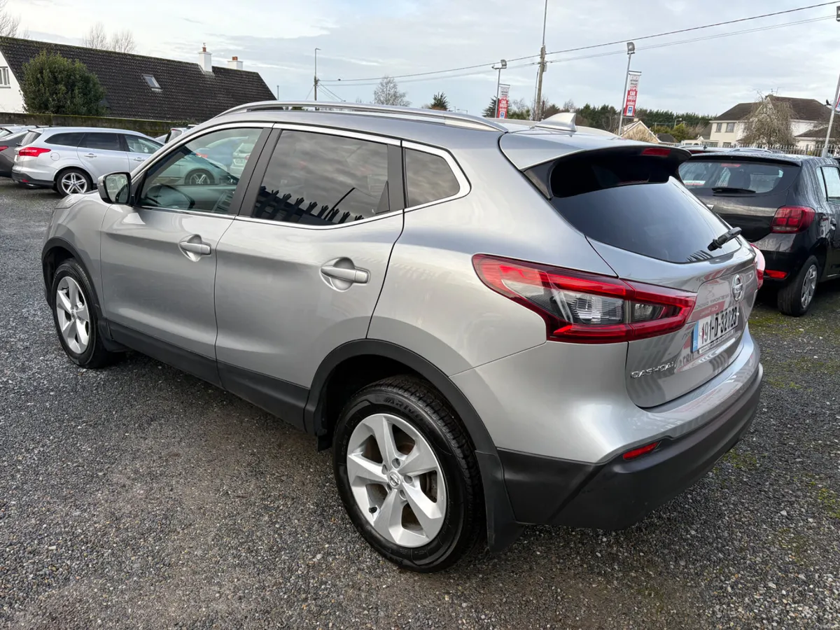 2019Nissan Qashqai Automatic 1.5dci - Image 4