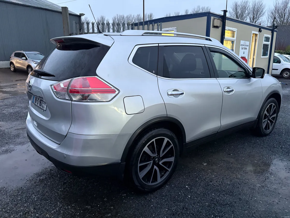 Nissan X-Trail 4x4 7 seater - Image 3