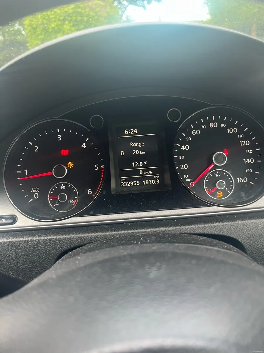 2012 Passat - Image 4