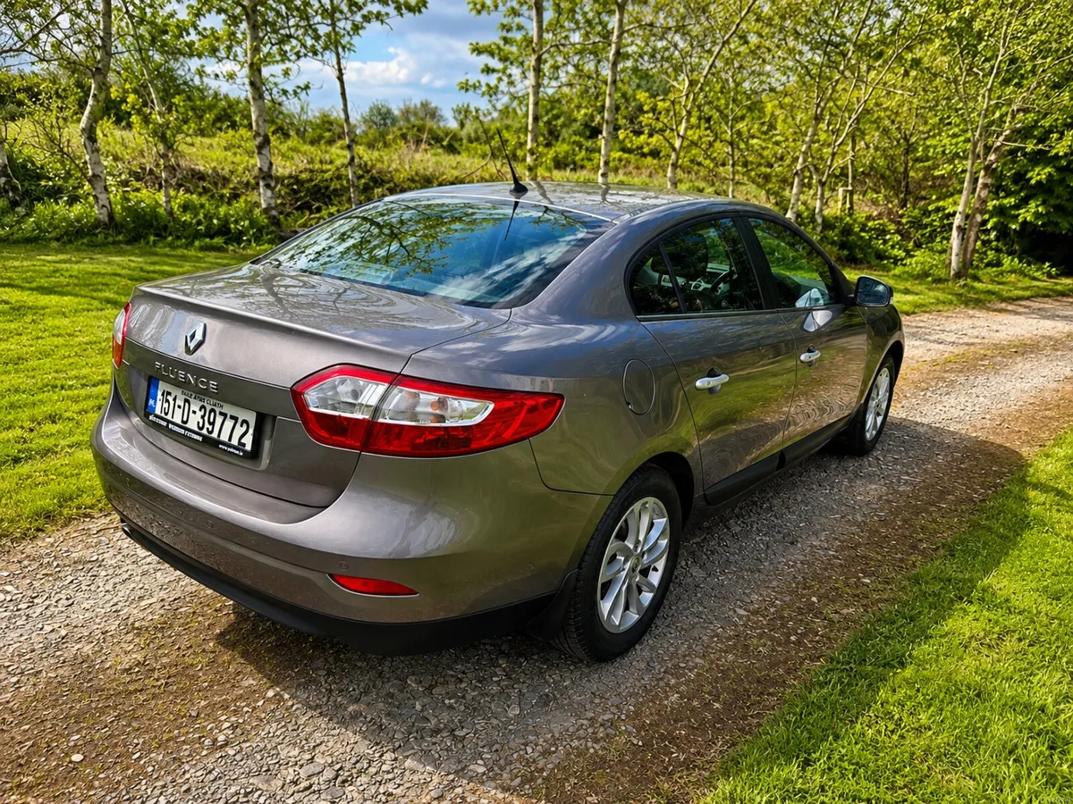 Renault Fluence New NCT 30-07-2027 low mileage - Image 3