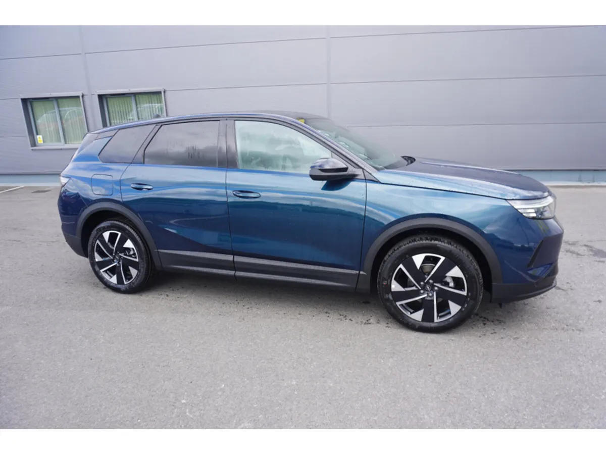 Opel Grandland GS - Image 2
