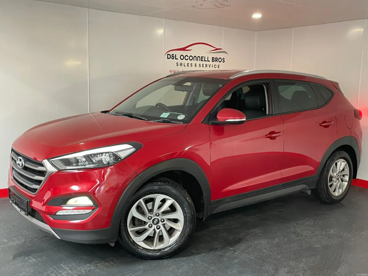 Hyundai Tucson 1.7 EXECUTIVE 5DR - Image 2
