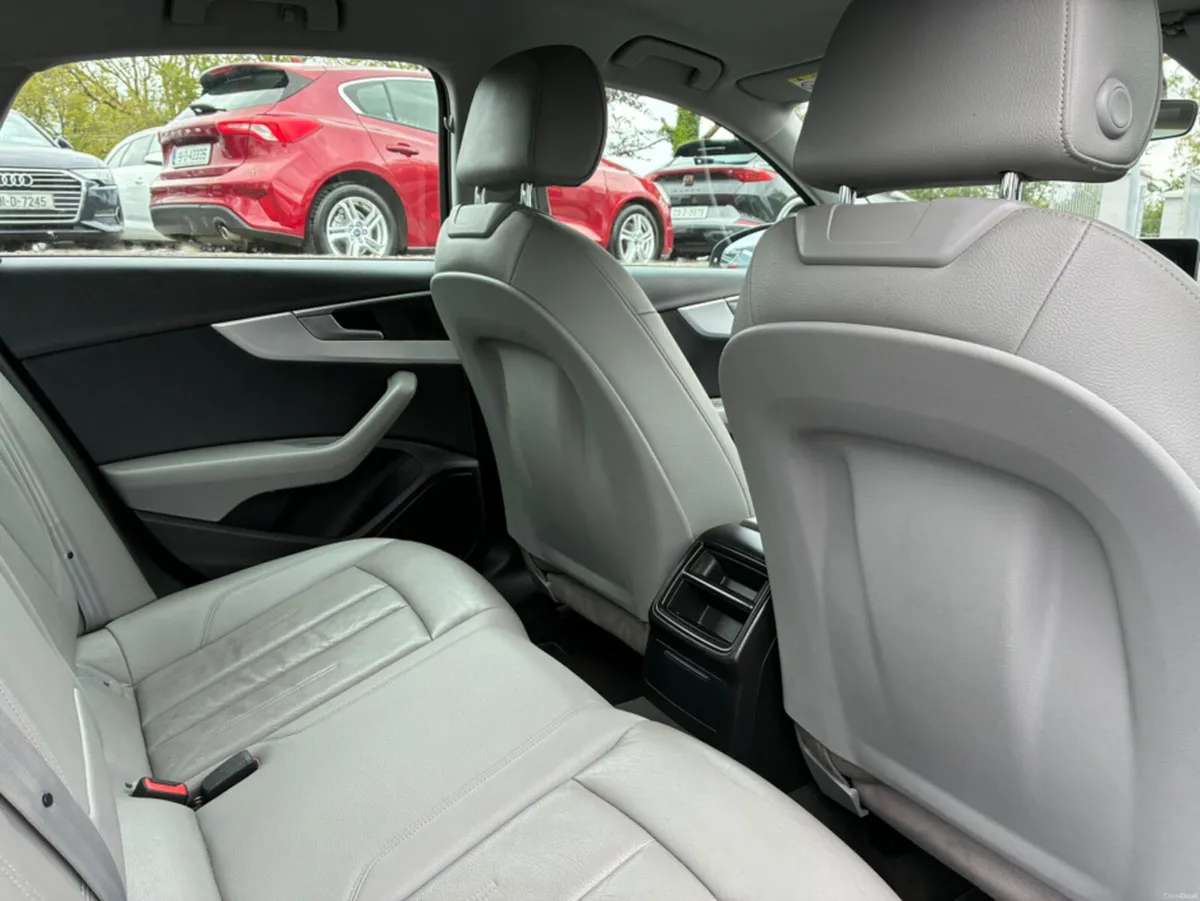 Audi A4 2.0 TDI 150 SE ULTRA (CAMERA+LEATHER) - Image 6
