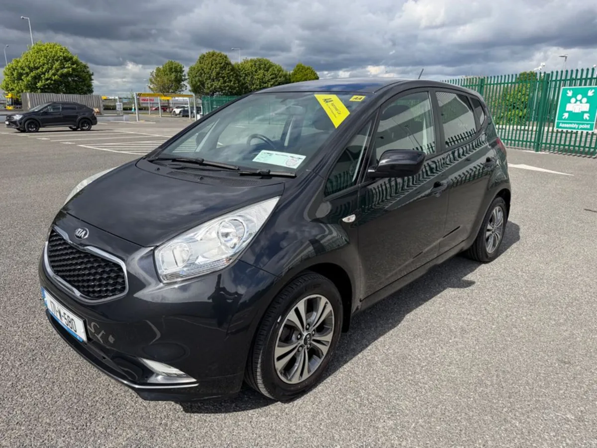Kia Venga 1.4 DIESEL, ELITE MODEL, LOW MILEAGE, NE - Image 6