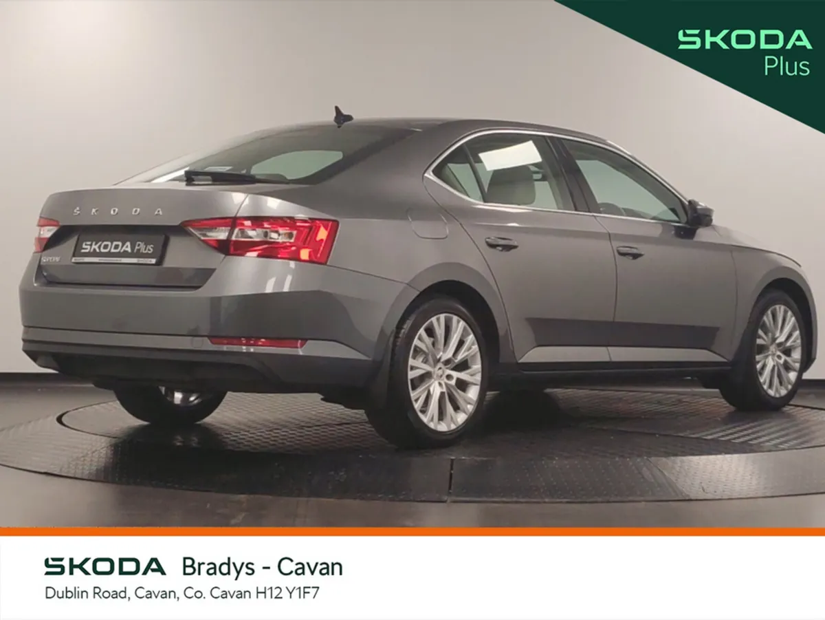 Skoda Superb STYLE 2.0 TDI 150HP 5DR - Image 3