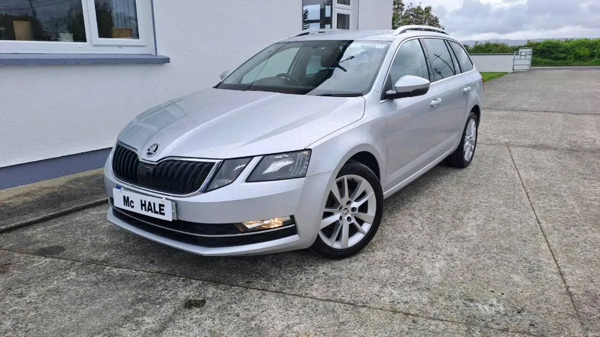 2017 Skoda Octavia Estate Combi..Taxed & Tested - Image 4