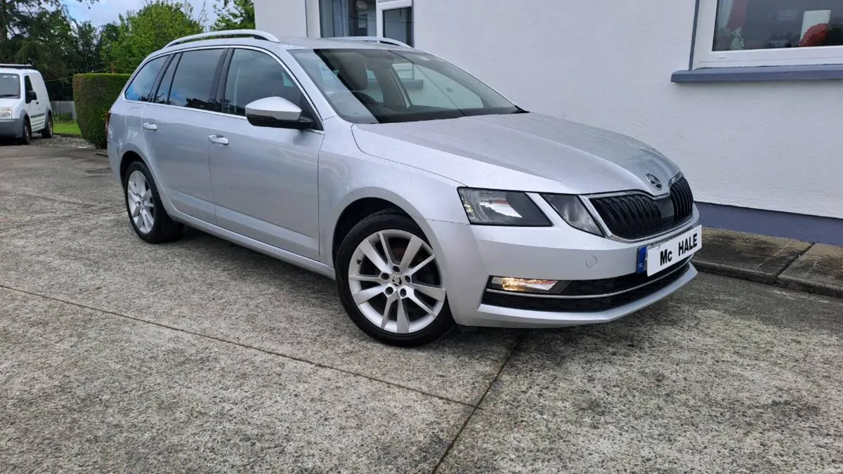 2017 Skoda Octavia Estate Combi..Taxed & Tested - Image 1