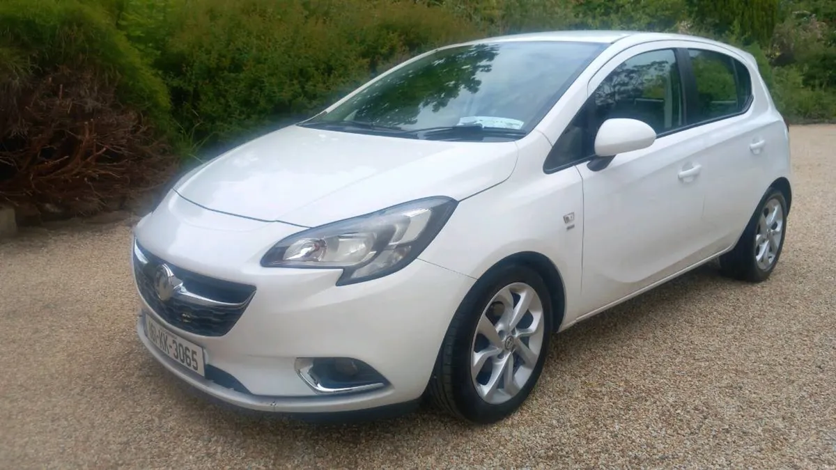 Corsa 1.4 SRI ECOTECH petrol manual - Image 1