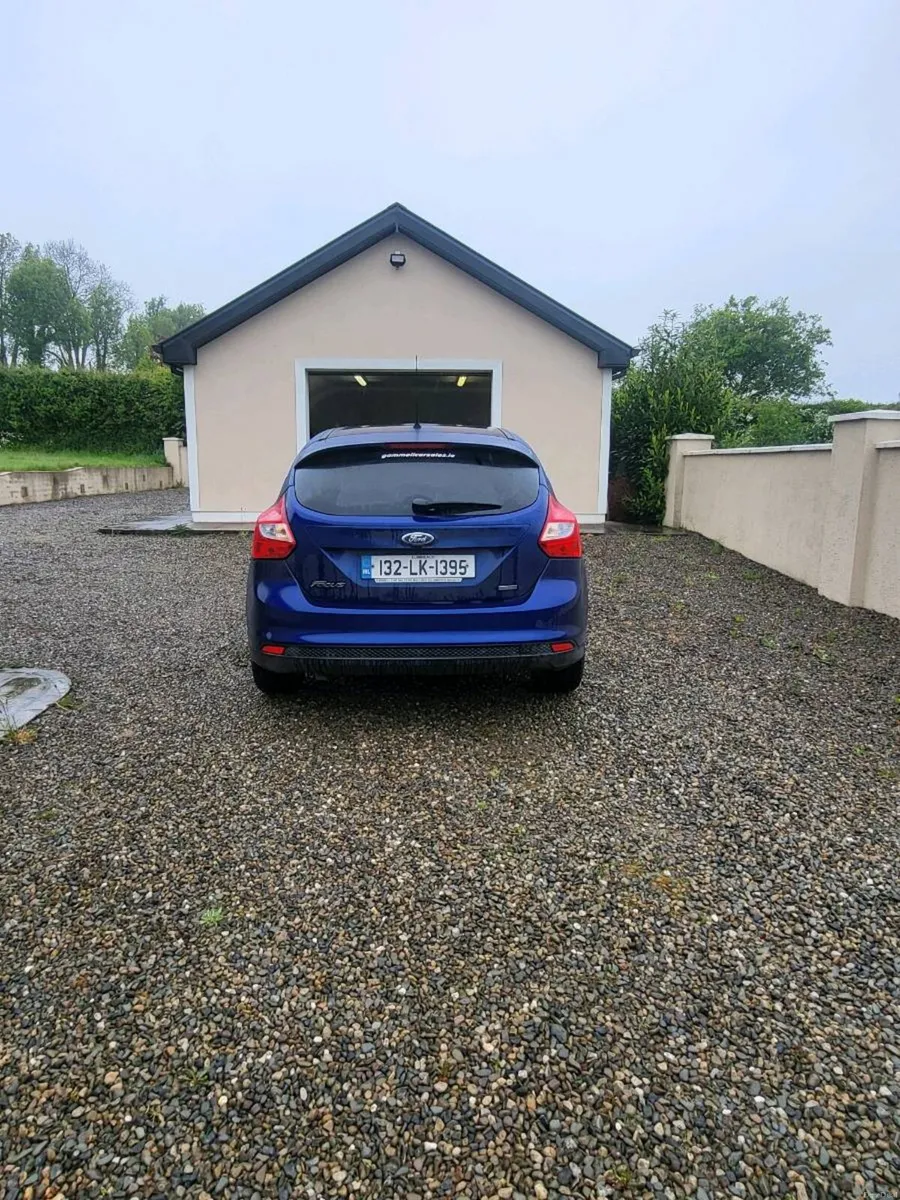 Ford Focus 2013 - Image 3