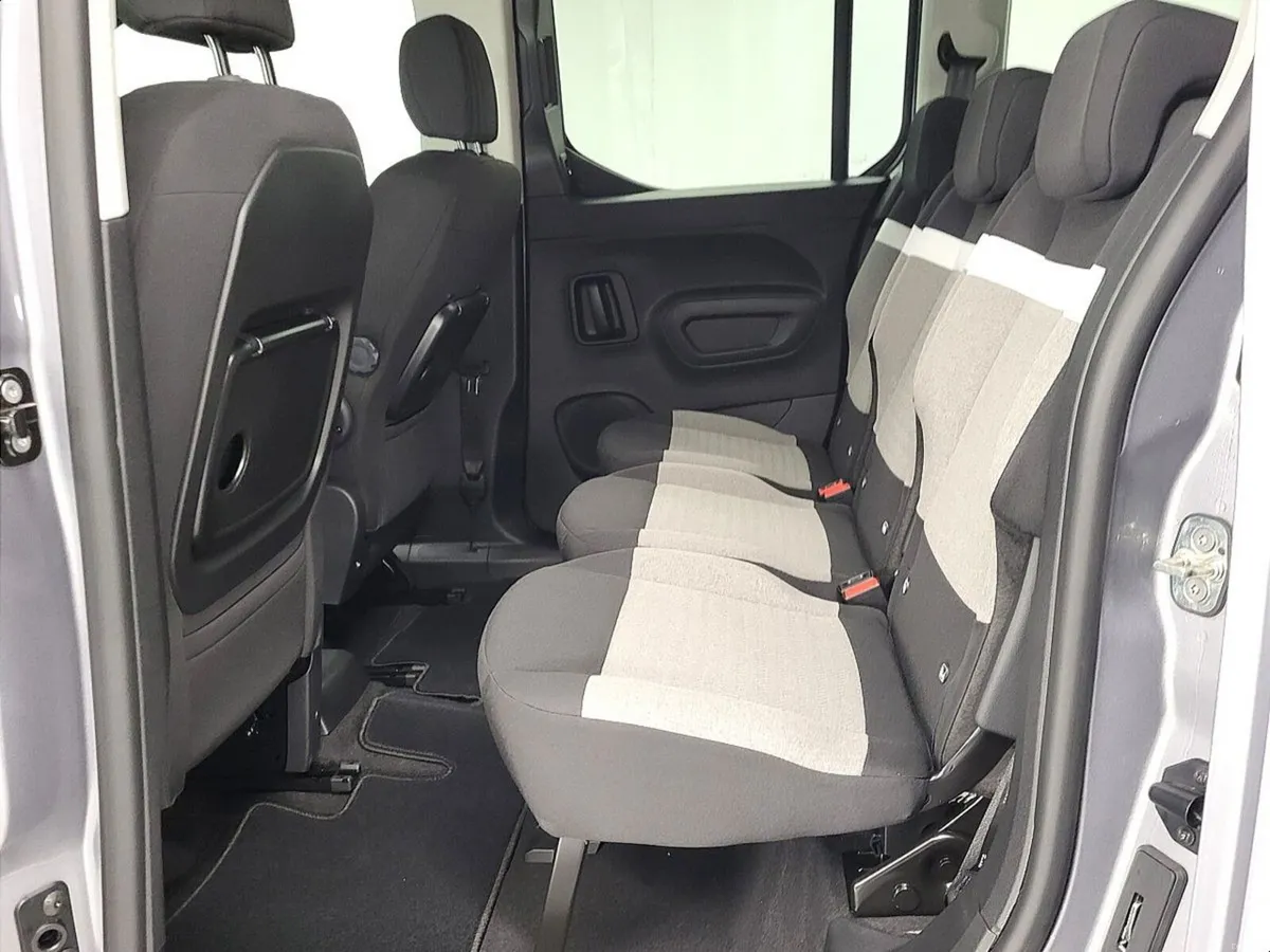 Citroen Berlingo Multispace Blue HDi 100 S&S 6MT 7 - Image 6