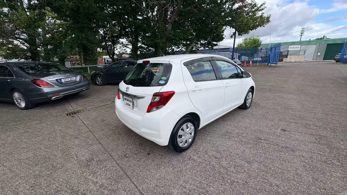 Toyota Vitz 1.0 Petrol Auto 2016 - Image 4