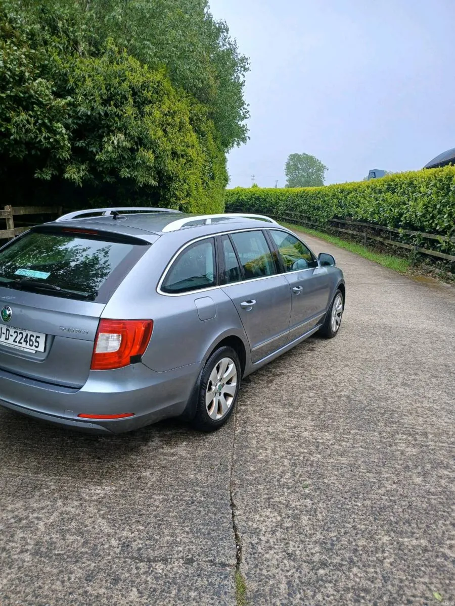 Skoda superb estate - Image 4