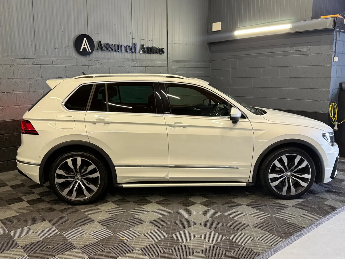 201 Volkswagen Tiguan 2Ltr TDi R-Line *V LOW KLMS* - Image 4